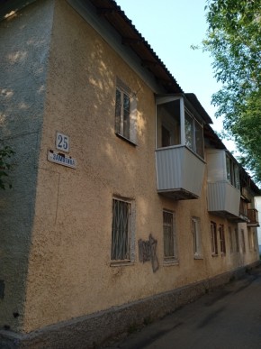 пер. Замятина,25 в Полевском - polevskoj.yutvil.ru пер. Замятина,25 в Полевском - polevskoj.yutvil.ru